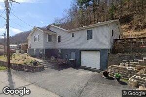 1002 Parsons Dr, Mullens, WV 25882
