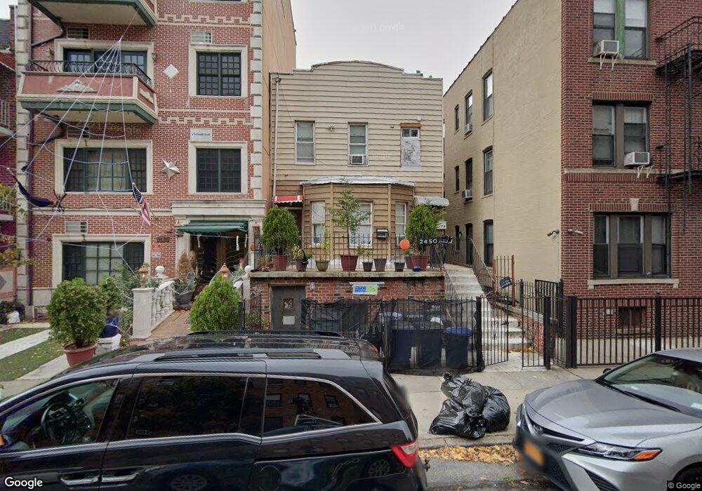 24-50 38 Th St unit 2, New York City, NY 11103 - photo 1