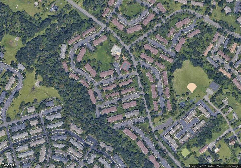 13 Bethany Ct, Franklin Park, NJ 08823 - photo 1