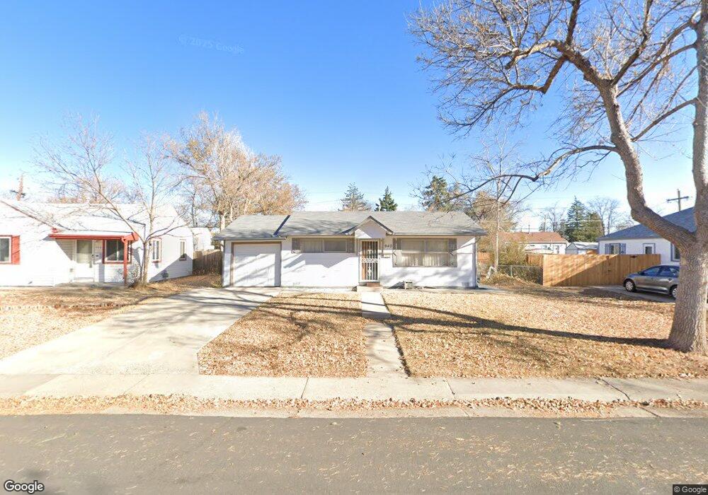 940 Newark St, Aurora, CO 80010 - photo 1