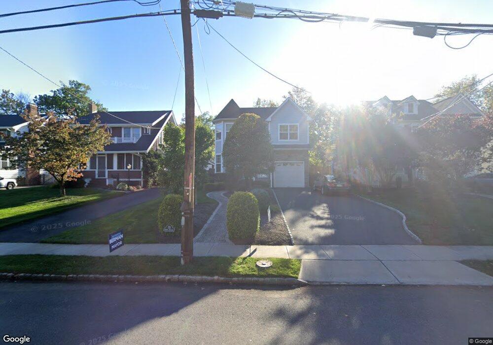 721 Embree Crescent, Westfield, NJ 07090 - photo 1