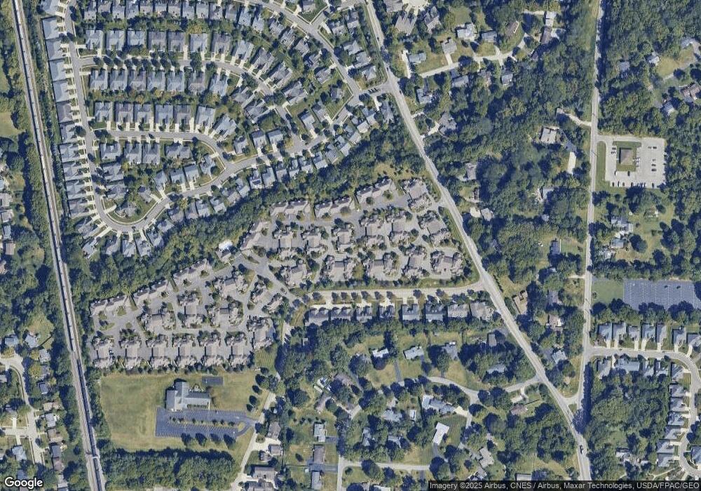 907 Village Brook Way unit 907, Columbus, OH 43235 - photo 1