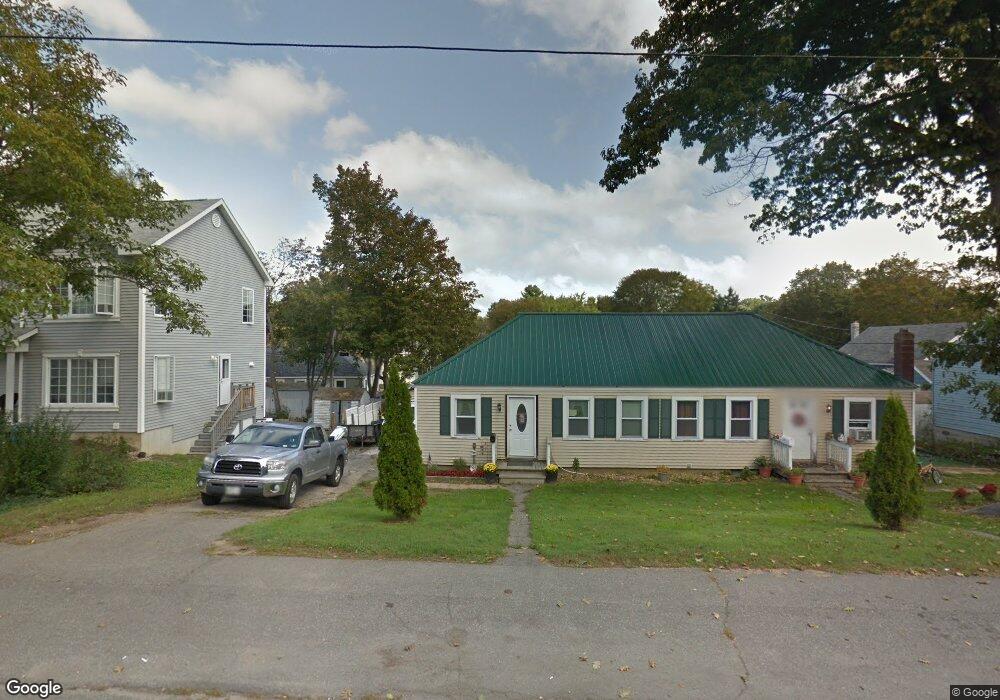 11 Dismukes St, Kittery, ME 03904 - photo 1