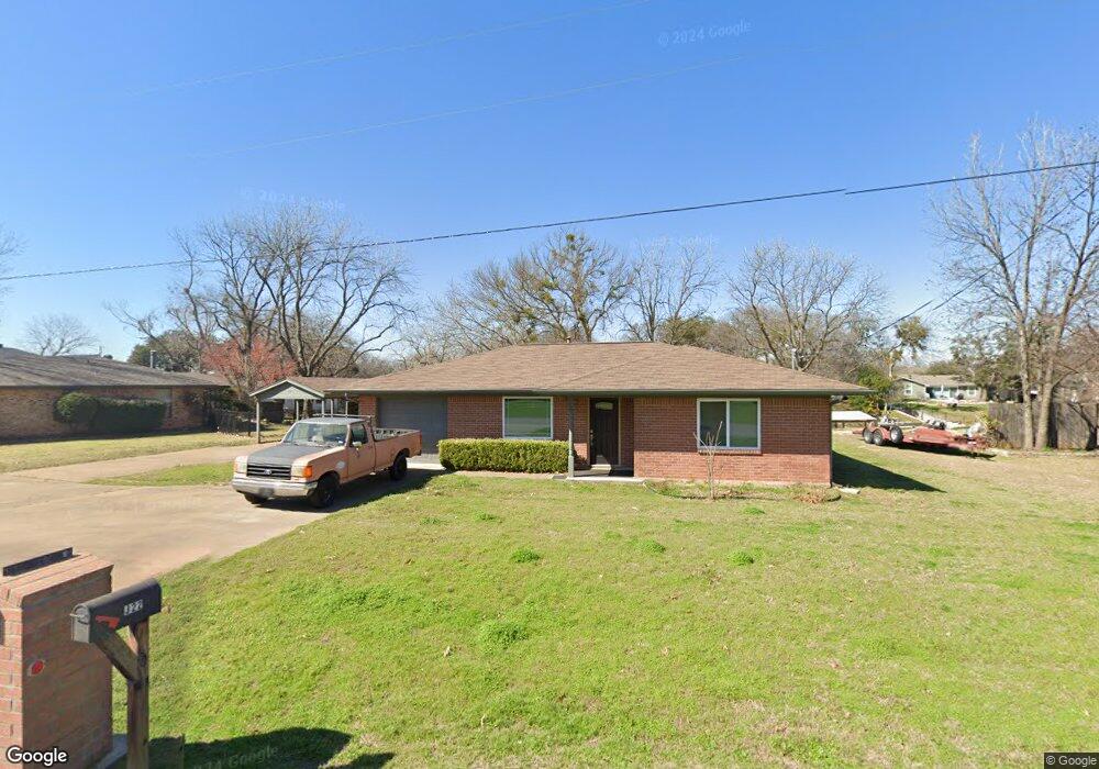323 Casas Del Sur St, Granbury, TX 76049 - photo 1