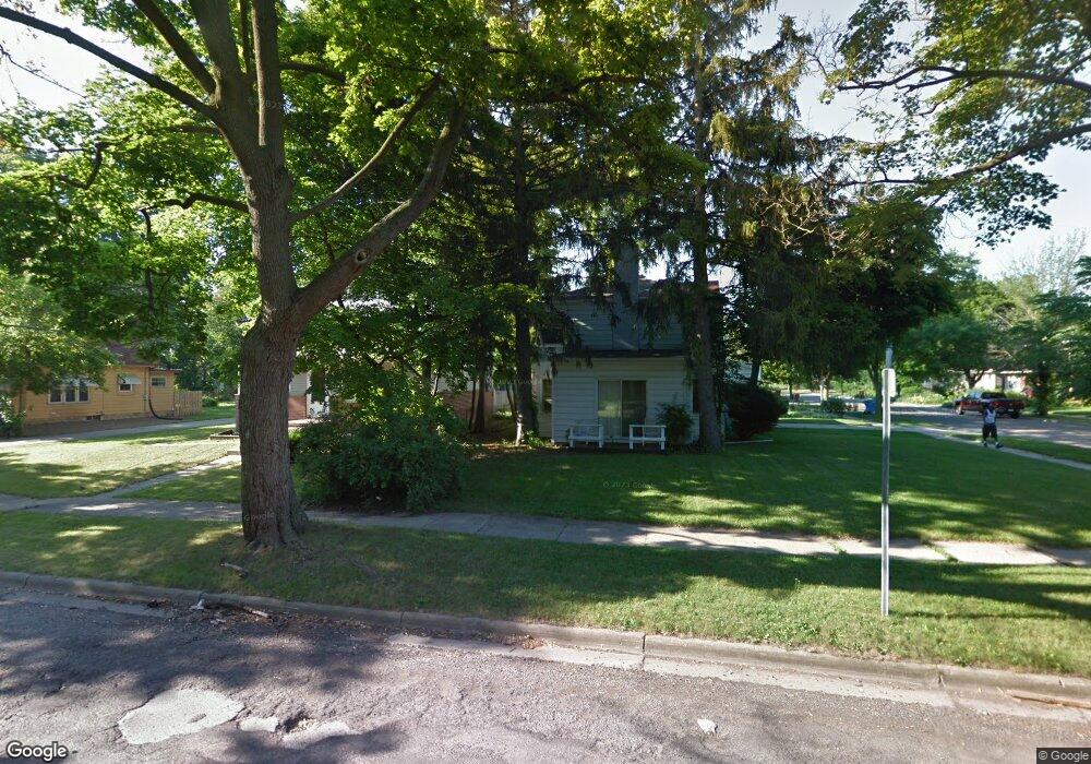 1401 W Hillsdale St, Lansing, MI 48915 - photo 1