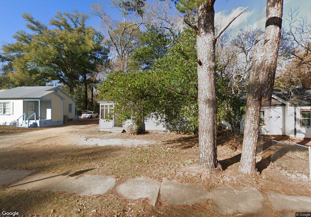 207 E Louise St, Bainbridge, GA 39819 - photo 1