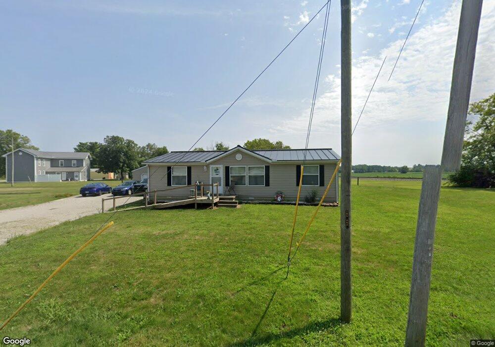 1069 E 400 S, Columbus, IN 47201 - photo 1