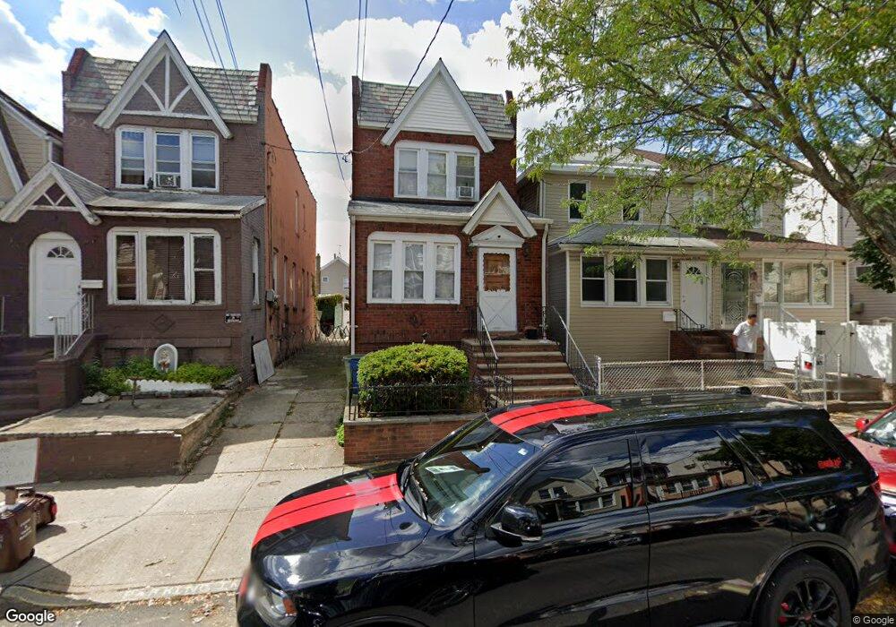 10720 88th St, Ozone Park, NY 11417 - photo 1