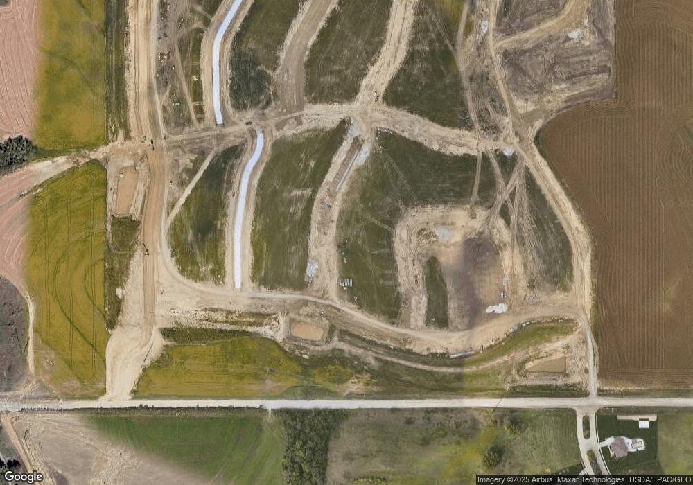 Pending $679,995 • Co-Listing Agent