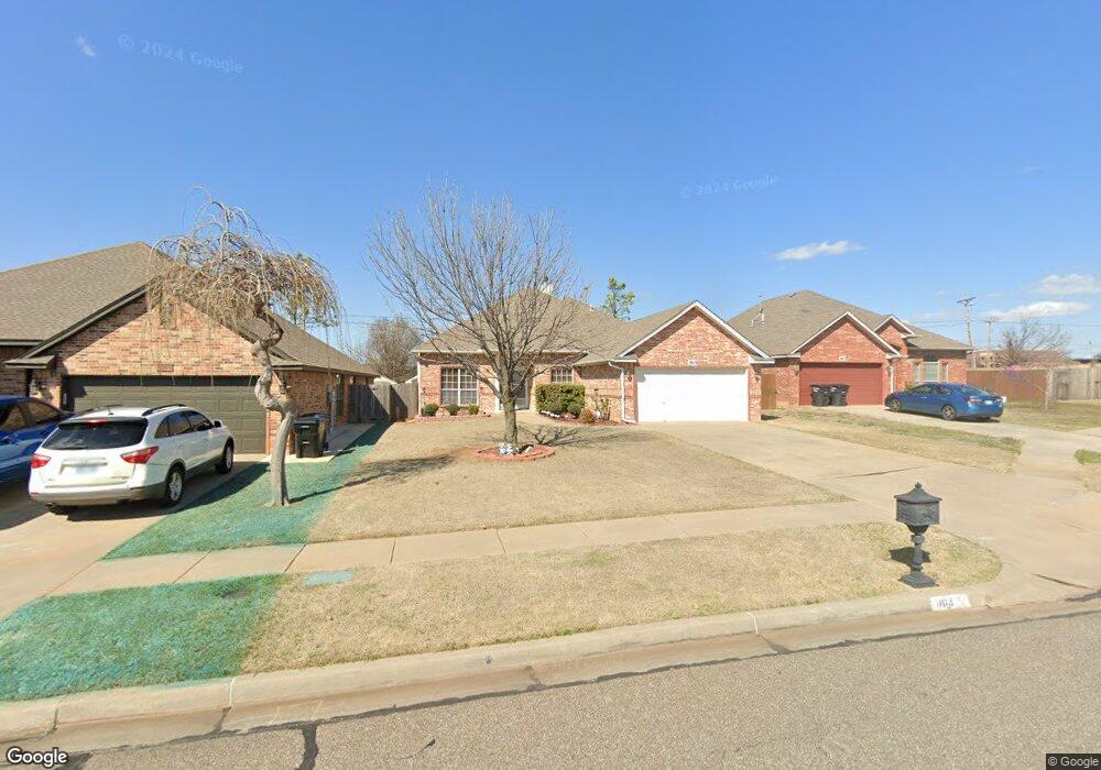 1813 NE 11th Cir, Moore, OK 73160 - photo 1