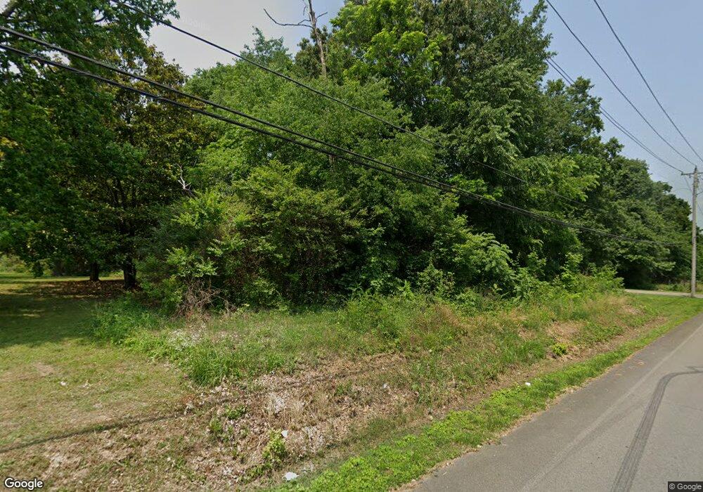 111 Jones Creek Rd, Dickson, TN 37055 - photo 1