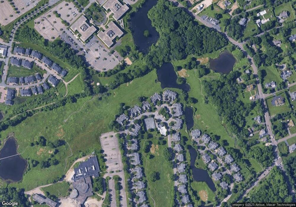 35 Doral Greens Dr W, Rye Brook, NY 10573 - photo 1