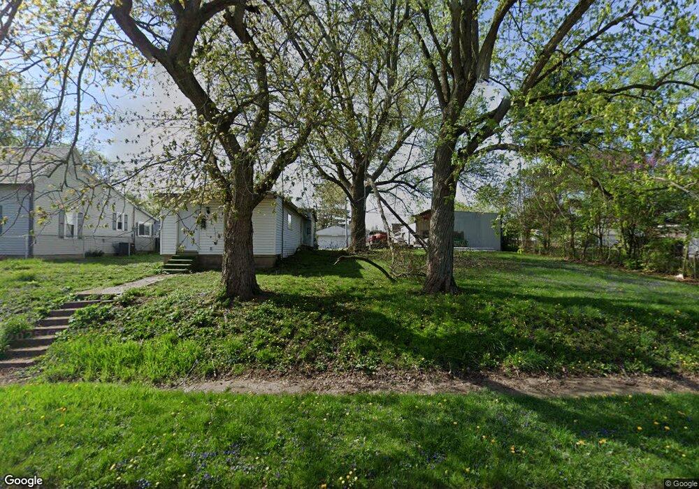 1229 W 1st St, Anderson, IN 46016 - photo 1