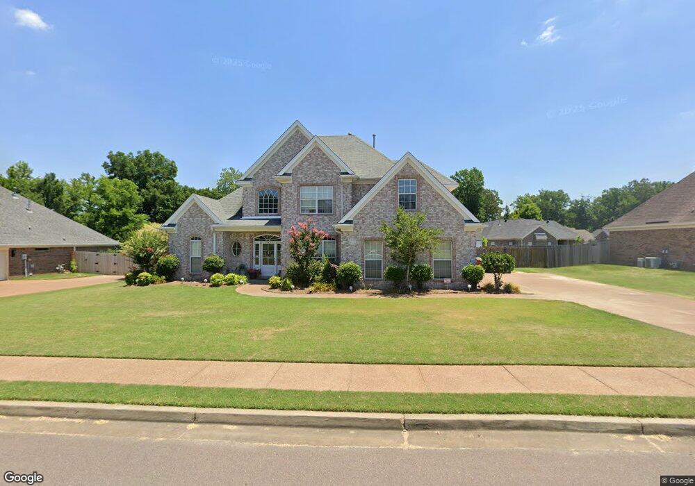 912 Gates St, Hernando, MS 38632 - photo 1