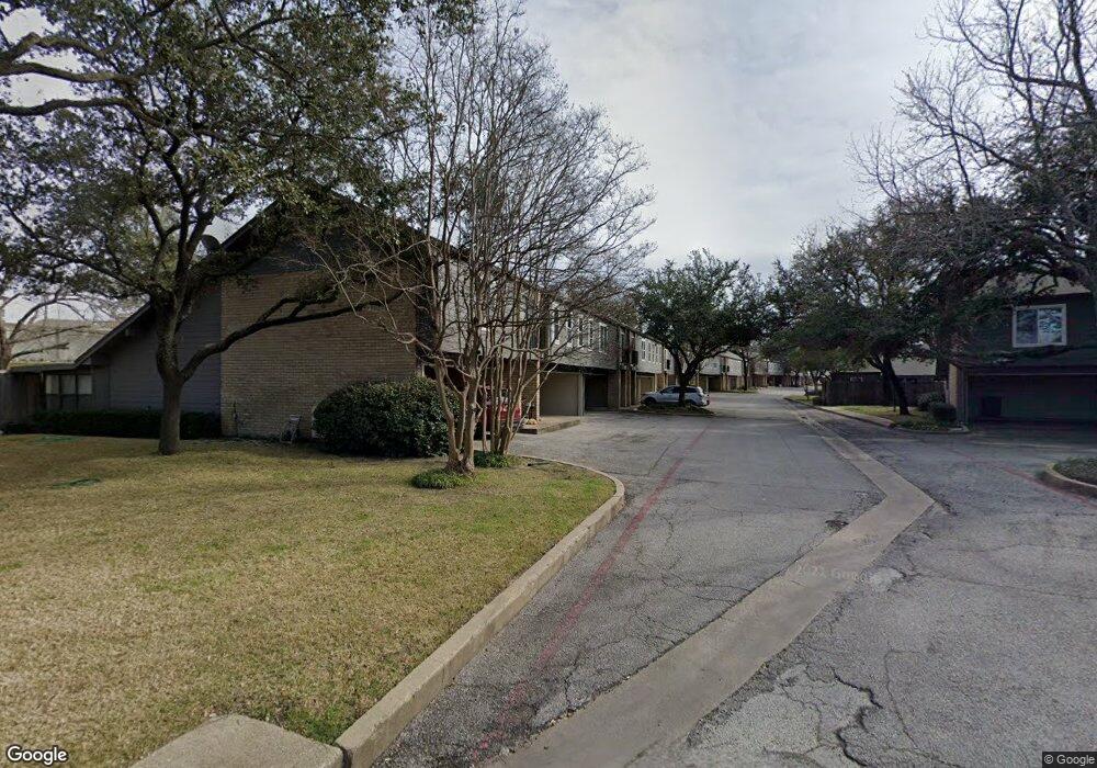 7426 E Northwest Hwy unit 109, Dallas, TX 75231 - photo 1