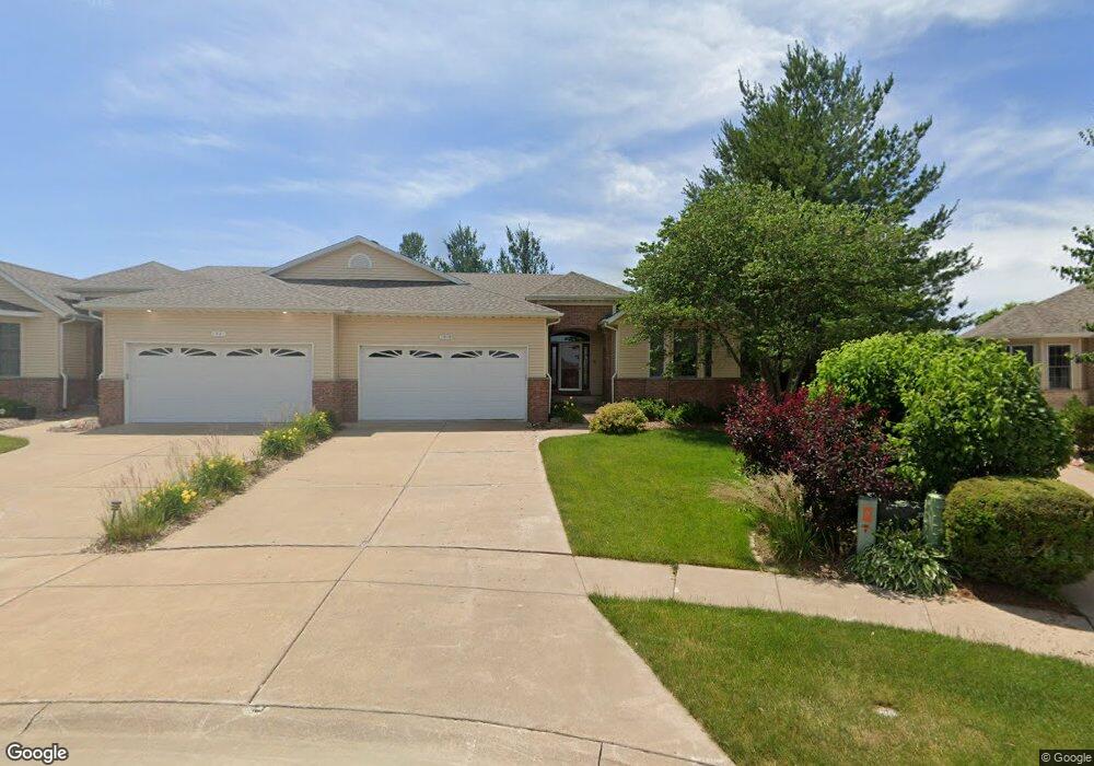 1919 E 50th Ct, Davenport, IA 52807 - photo 1