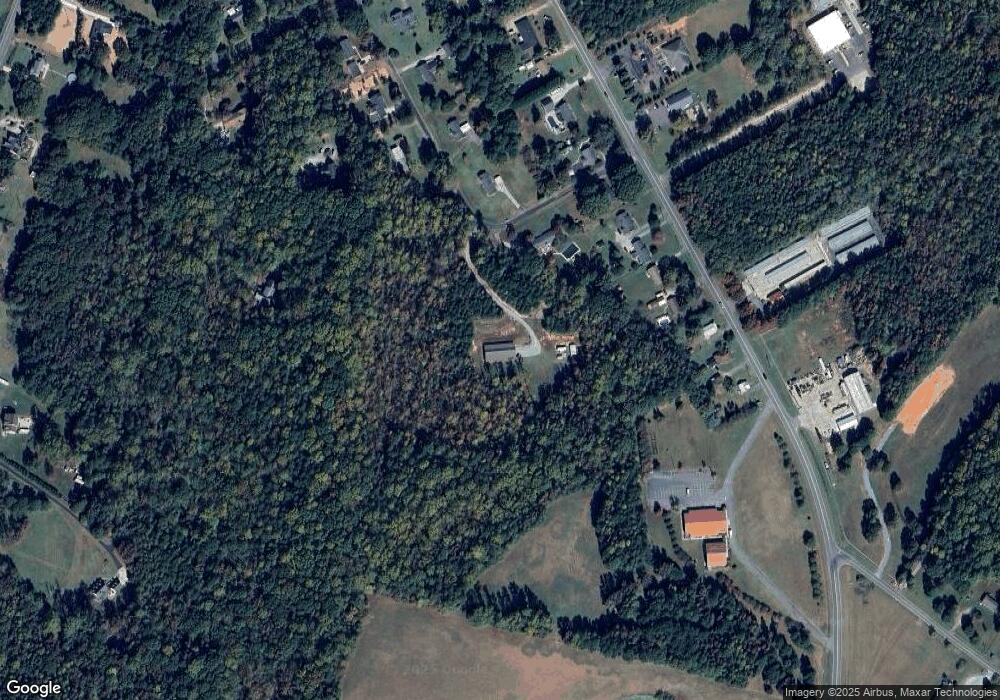 1142 D Kelly Cir, Clover, SC 29710 - photo 1