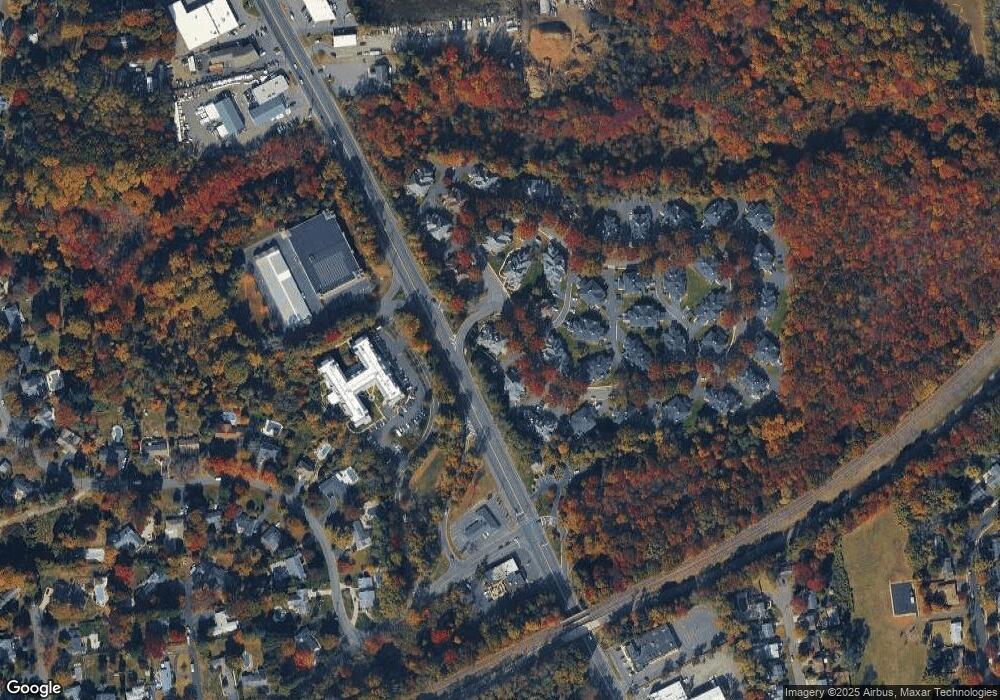 106 Buckingham Cir unit 6, Middletown, NJ 07748 - photo 1