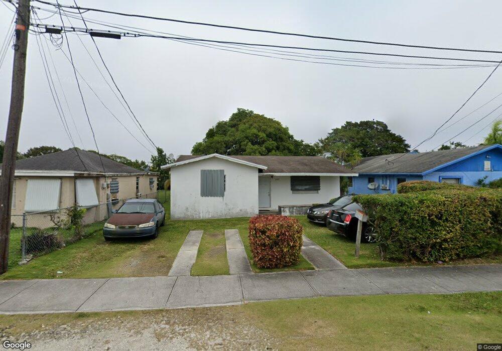 11433 SW 214th St, Miami, FL 33189 - photo 1