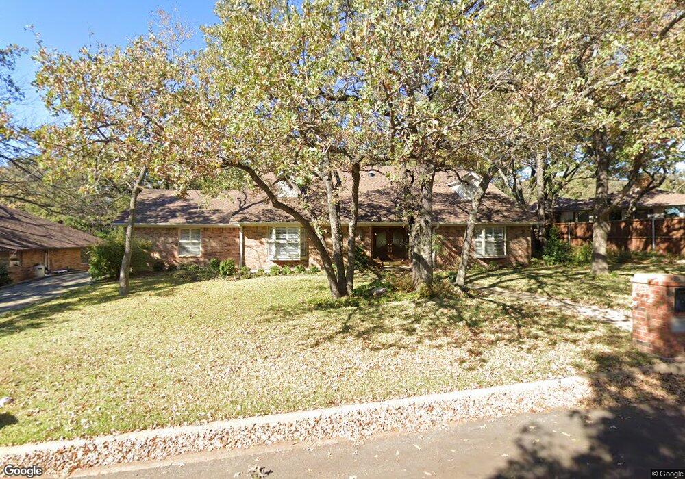 2249 Stonegate Dr, Denton, TX 76205 - photo 1