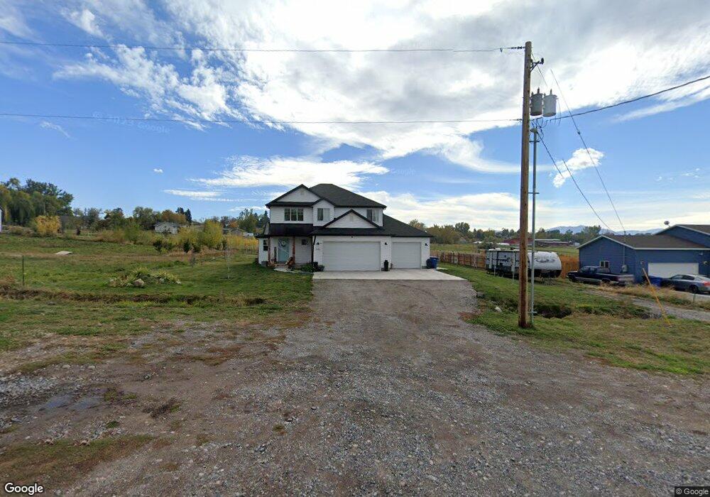 546 E 300 N unit 3, Hyrum, UT 84319 - photo 1