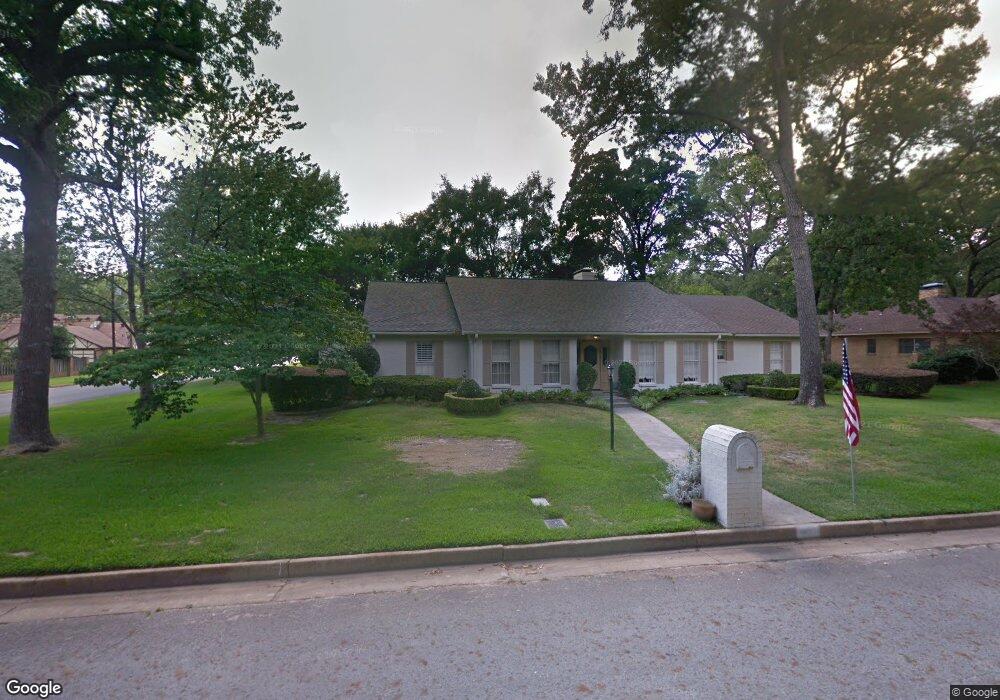 3921 Cloverdale Dr, Tyler, TX 75701 - photo 1