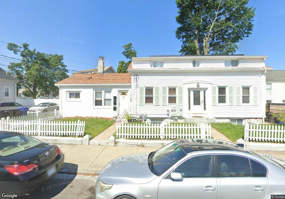 35 Mulberry St, Pawtucket, RI 02860 - photo 1