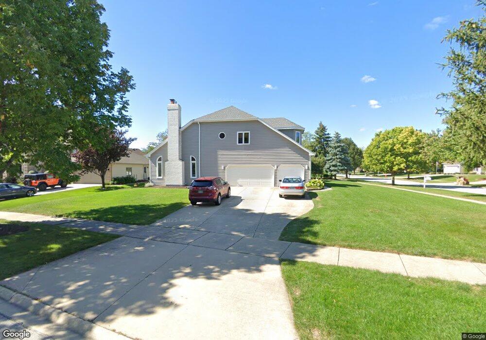 1208 Cromwell Ln, Naperville, IL 60564 - photo 1