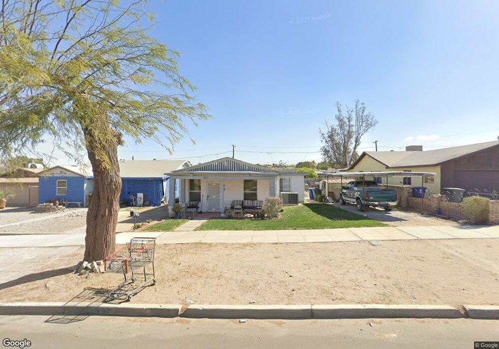 337 S 7th Ave, Yuma, AZ 85364 - photo 1