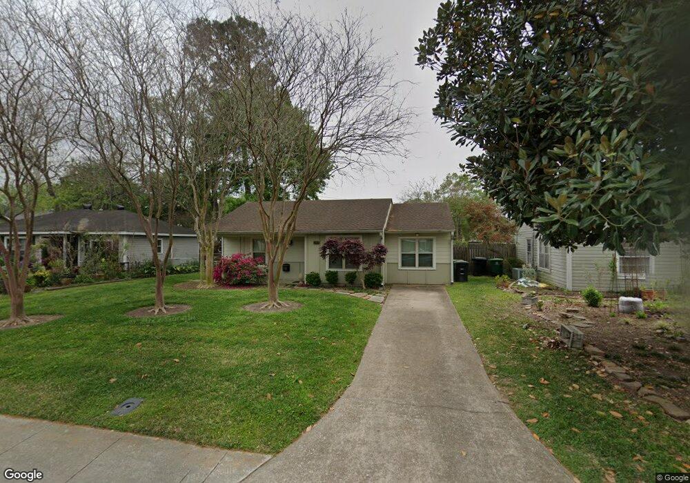 1709 Saxon Dr, Houston, TX 77018 - photo 1