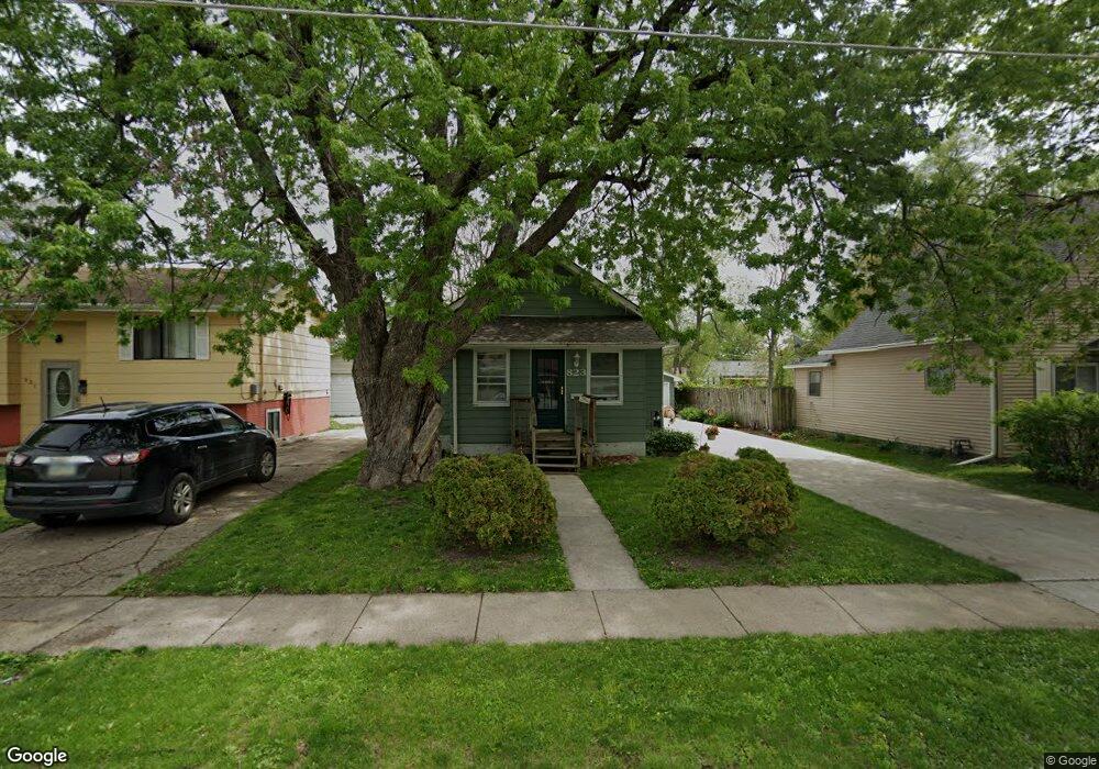 823 E 23rd Ct, Des Moines, IA 50317 - photo 1