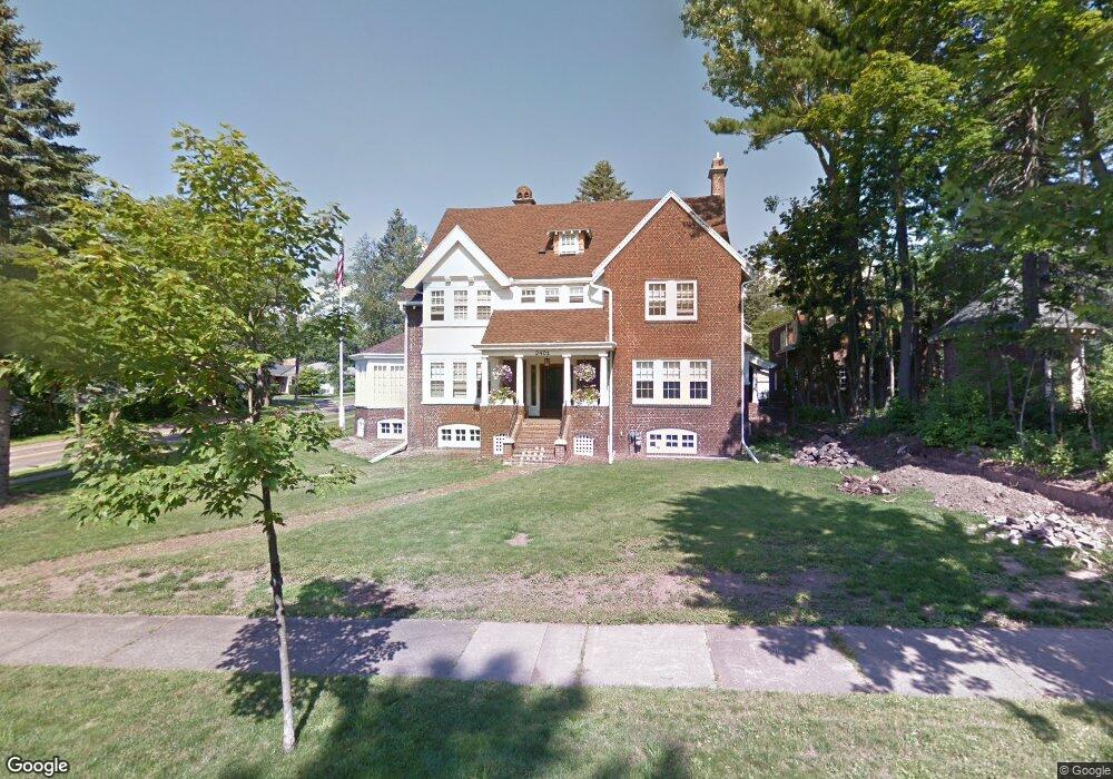 2401 2401 E 1st St, Duluth, MN 55812 - photo 1