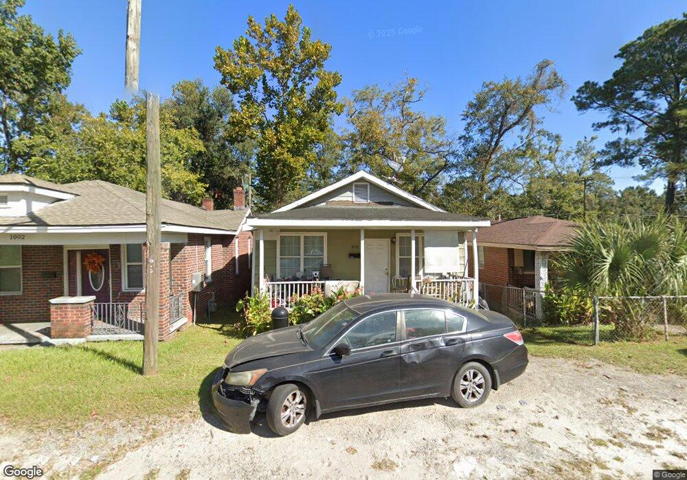 930 W 52nd St, Savannah, GA 31405 - photo 1
