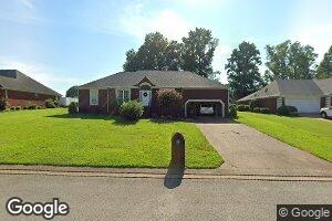 99 Chamberlain Dr, Humboldt, TN 38343