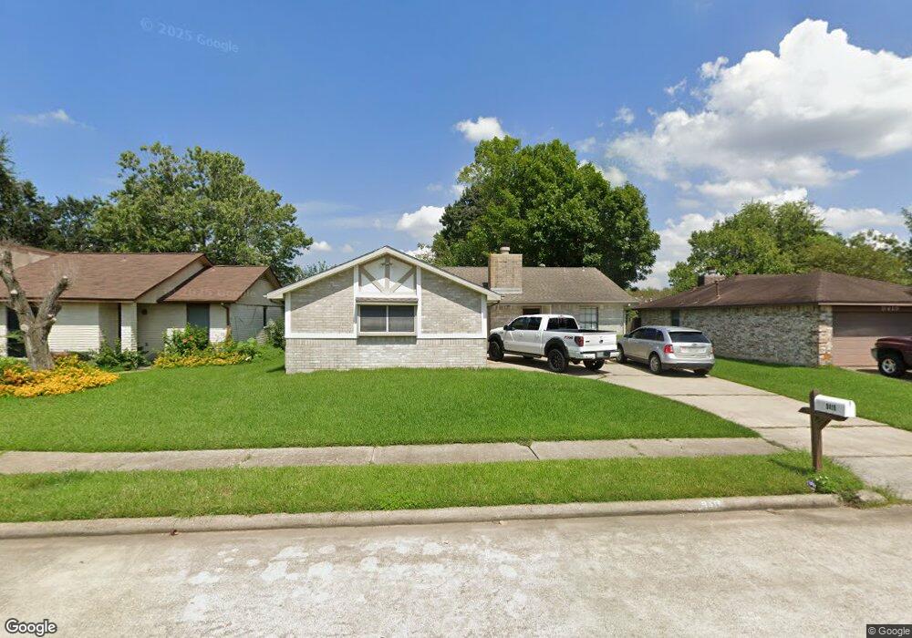 9415 Garden Bridge St, Houston, TX 77075 - photo 1