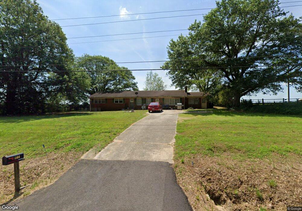 1504 Gumlog Rd, Martin, GA 30557 - photo 1