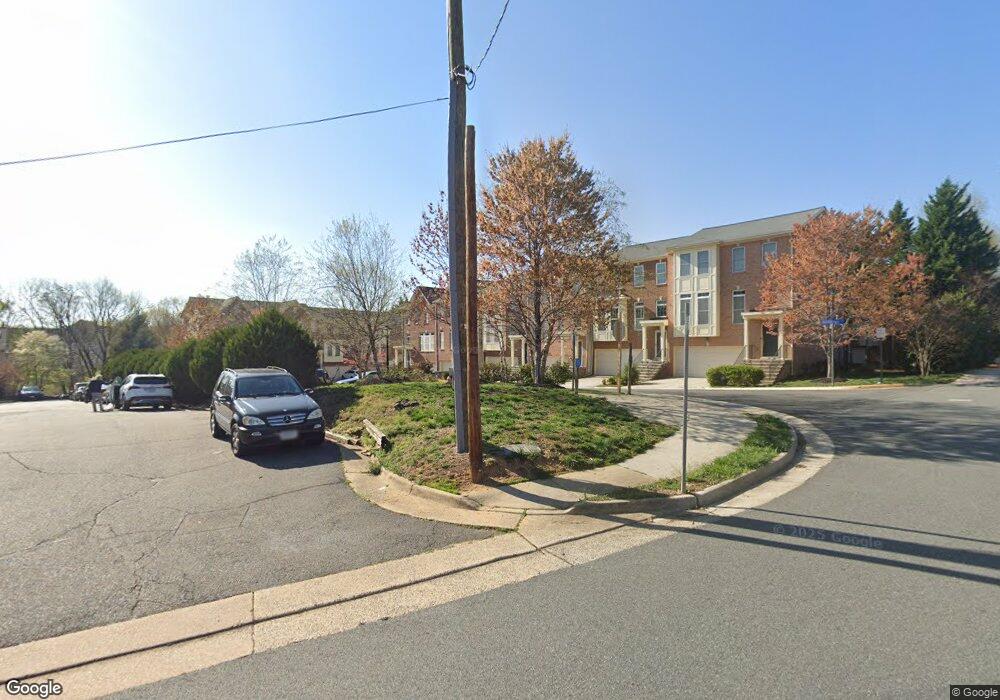 6088 Madison Park Dr, Falls Church, VA 22041 - photo 1