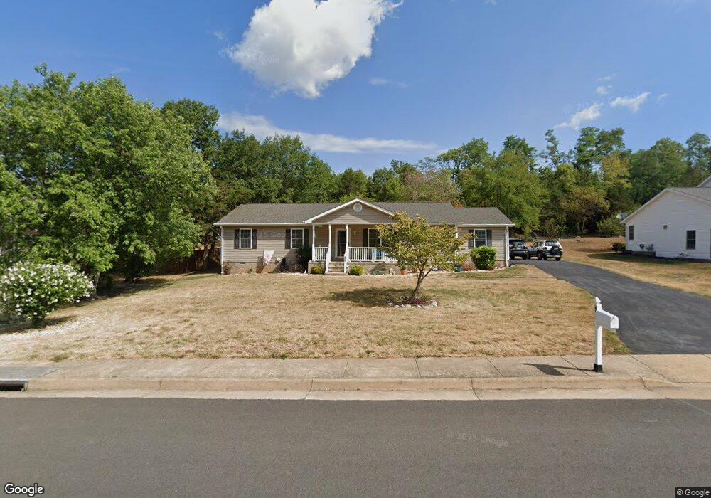 499 Crystal Ln, Strasburg, VA 22657 - photo 1