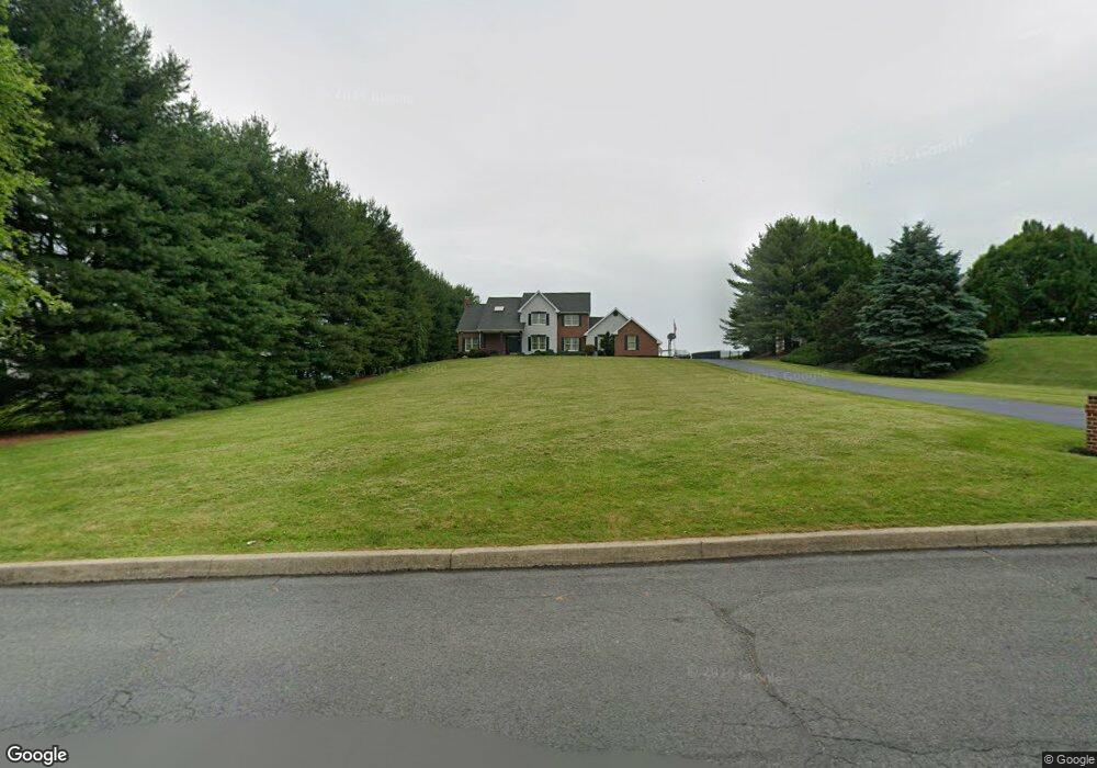 3012 Ridgeview Dr, Orwigsburg, PA 17961 - photo 1