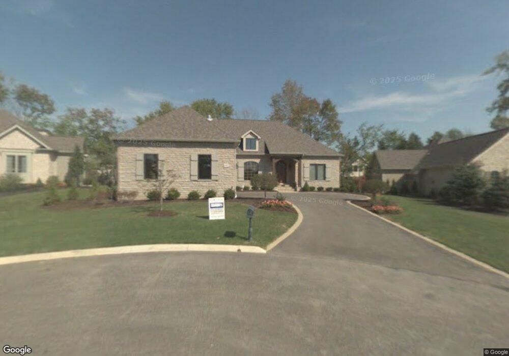 6062 Whitney Woods Ct, Columbus, OH 43213 - photo 1