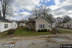108 N Cory St, Mooreland, IN 47360