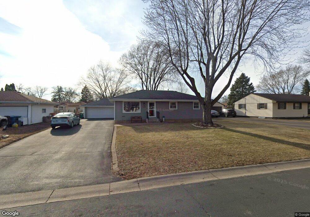 9419 Saratoga Ln N, Maple Grove, MN 55369 - photo 1