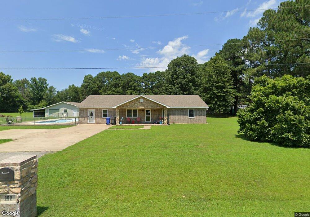 300 Ginger Dr, Jonesboro, AR 72401 - photo 1