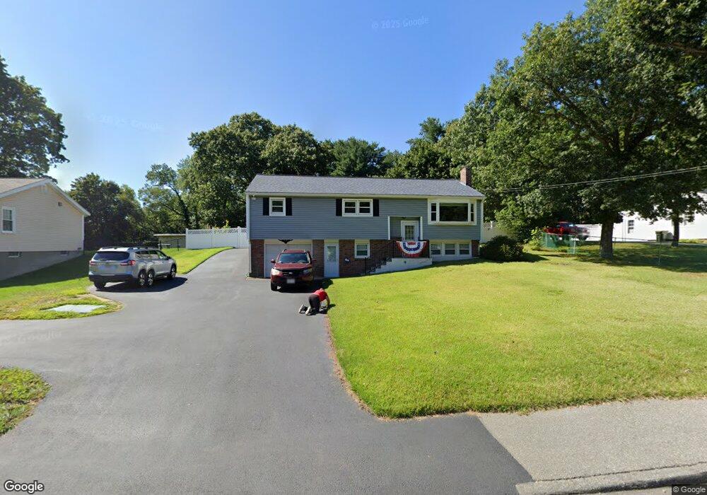 18 Center St, Bellingham, MA 02019 - photo 1