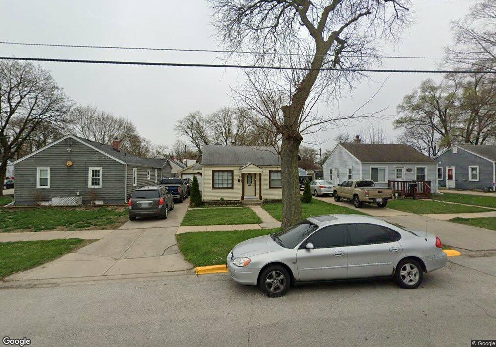 1030 Plum St, Aurora, IL 60506 - photo 1