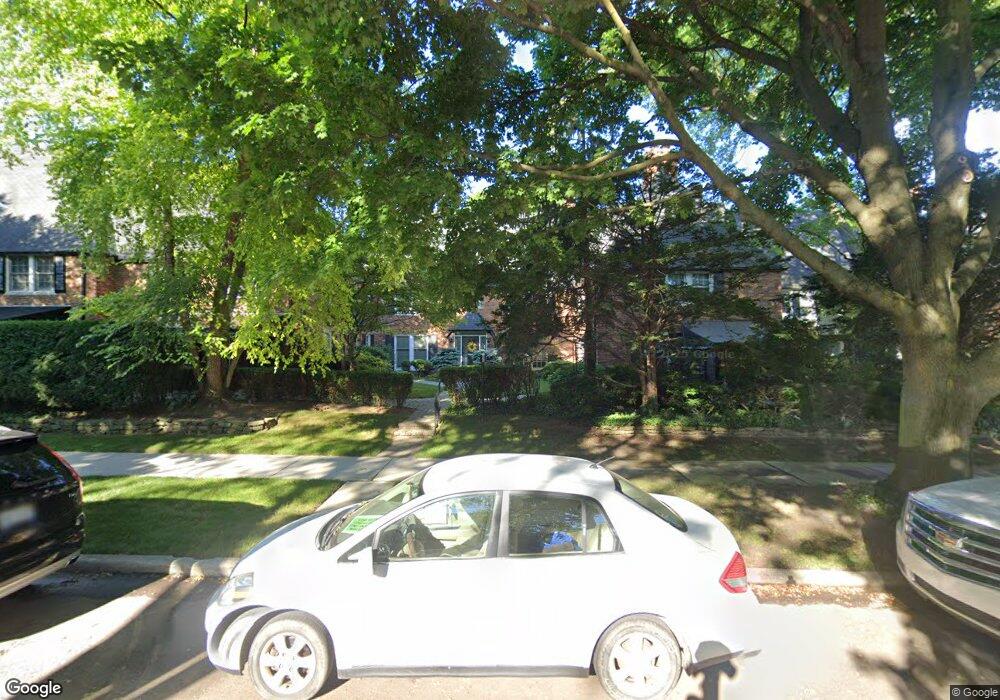 403 Rivard Blvd unit Bldg-Unit, Grosse Pointe, MI 48230 - photo 1