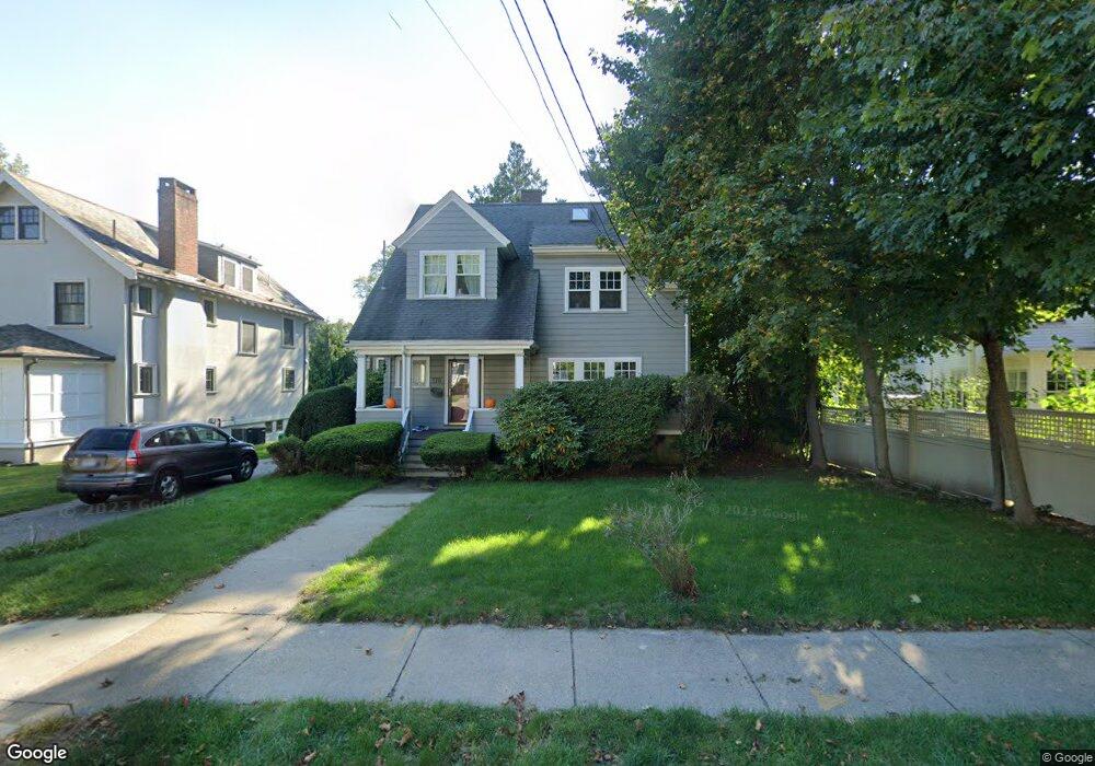 170 Woodward St, Newton Highlands, MA 02461 - photo 1