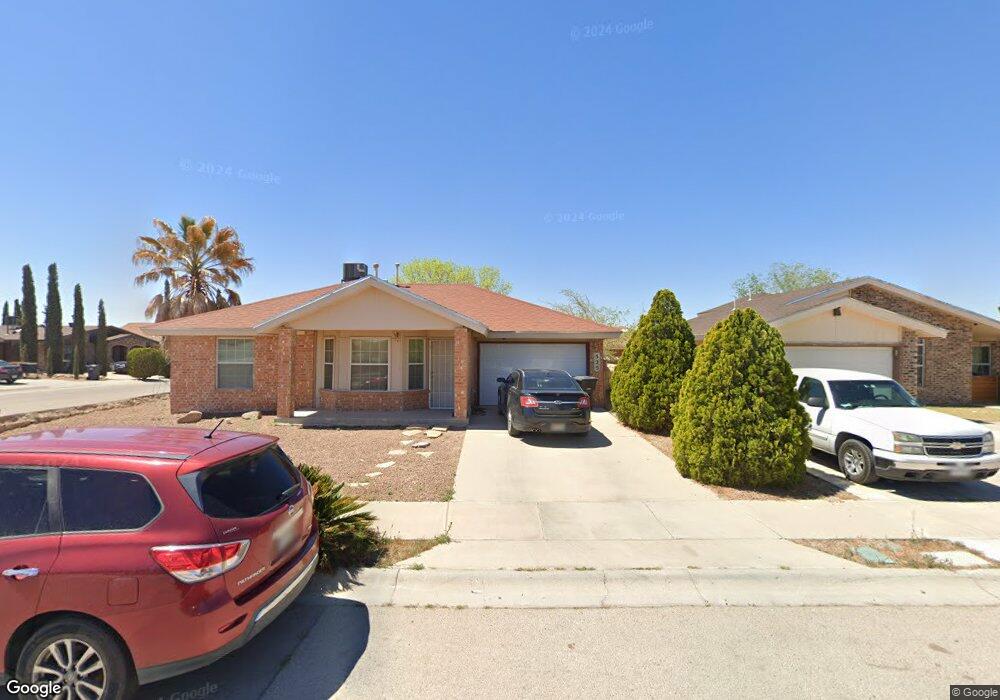 525 von Bargen Dr, Horizon City, TX 79928 - photo 1