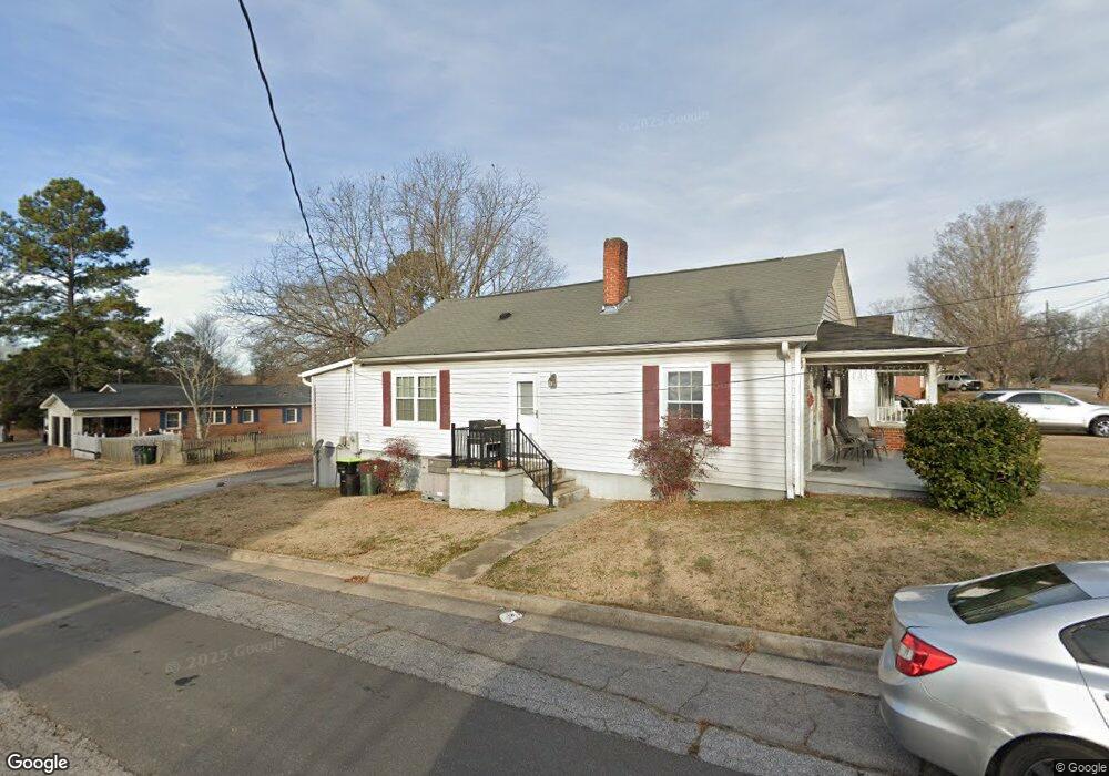 516 Coggeshall St, Oxford, NC 27565 - photo 1