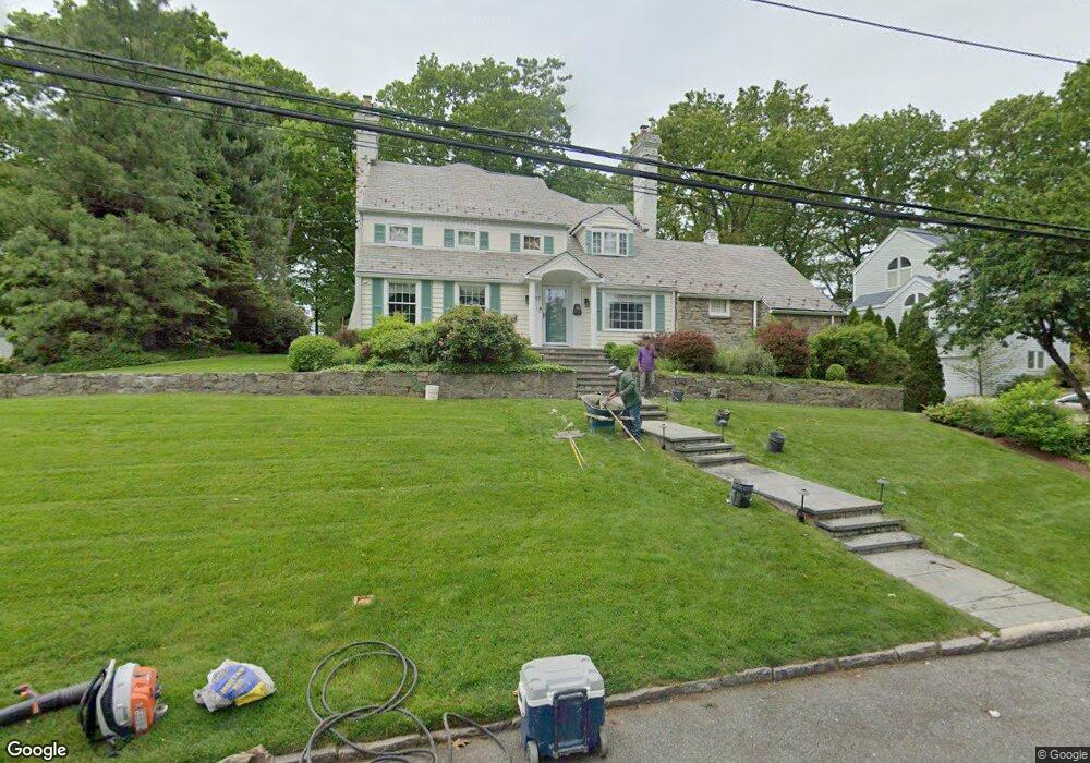 37 Highridge Rd, Hartsdale, NY 10530 - photo 1